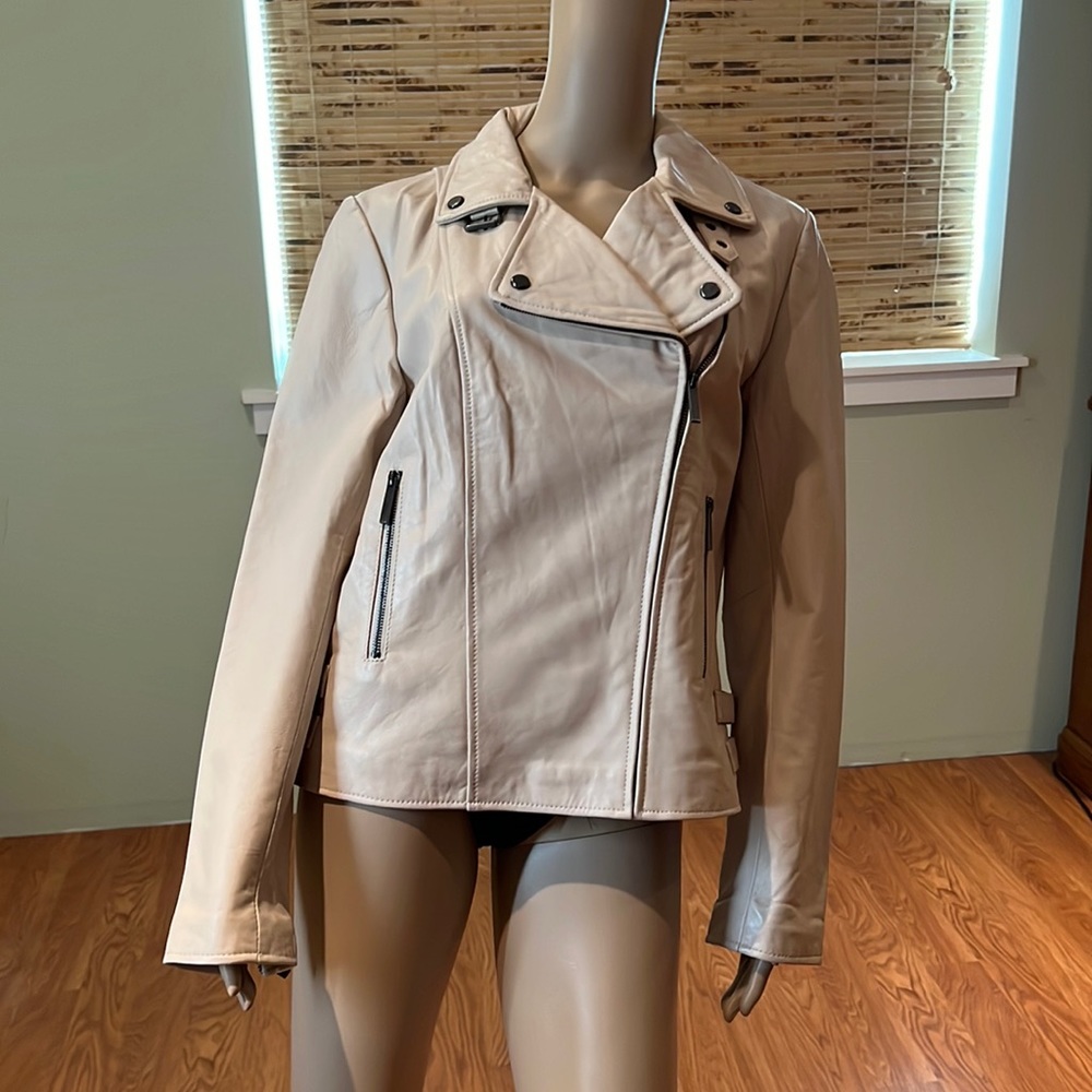 Genuine Leather Motorcycle Style in Cream Jacket Size L